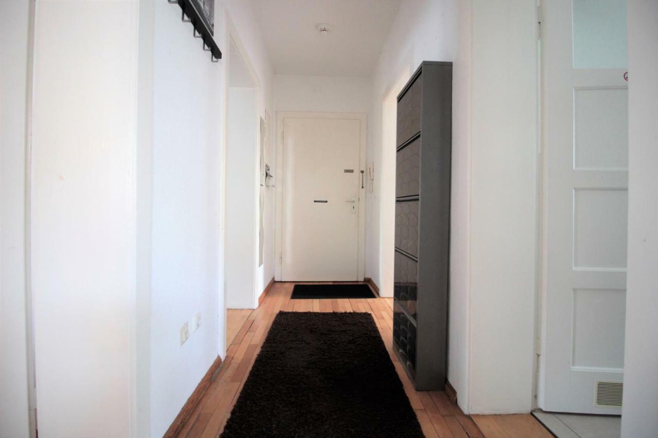 Charming 3-Bedroom Apartment With Parking Lot Würzburg Buitenkant foto